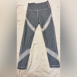 Aerie Leggings in Gray and Cream